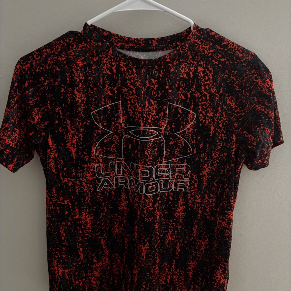 Under Armour Youth Dynamic orange and Black Tee